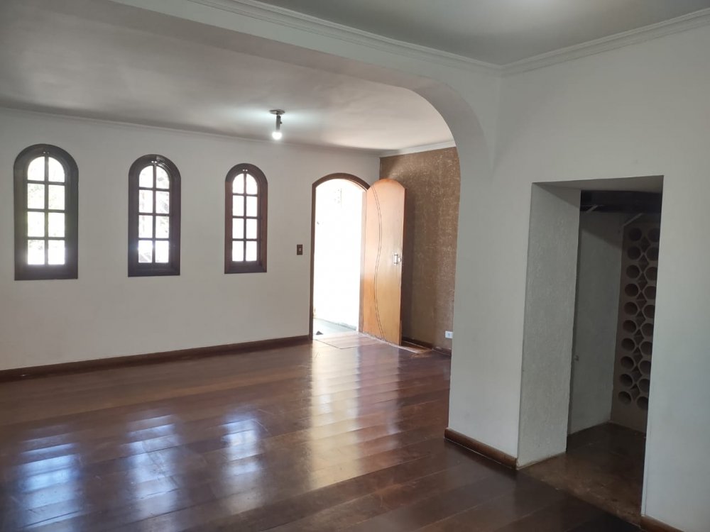 Casa - Aluguel - Centro - Cabre�va - SP