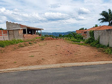 Terreno � venda em Cabre�va-SP, bairro Vale Verde!